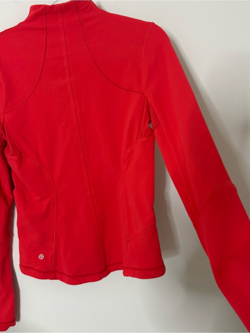 Lululemon Forme Jacket - Red - Picture 4 of 4